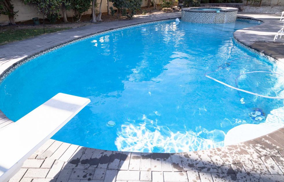 Swimming Pool Water Draining and Refilling Service !